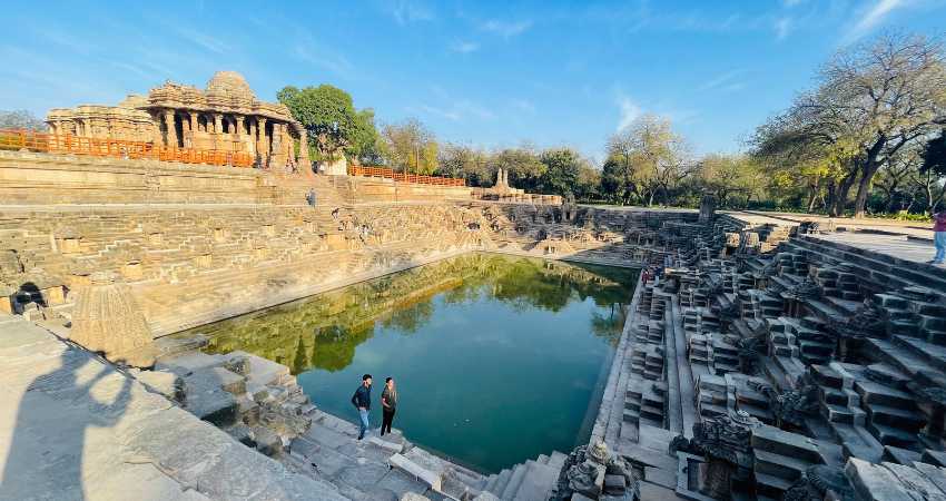 Modhera-sun-temple-2